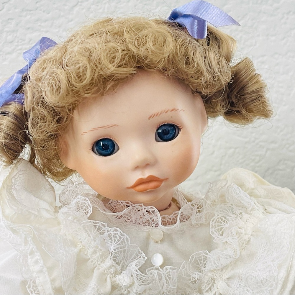 Vintage 1987s DS Porcelain Doll